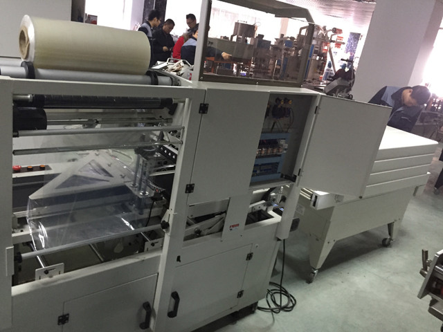 L sealing shrinkage packing machinery PVC film shrink overwr