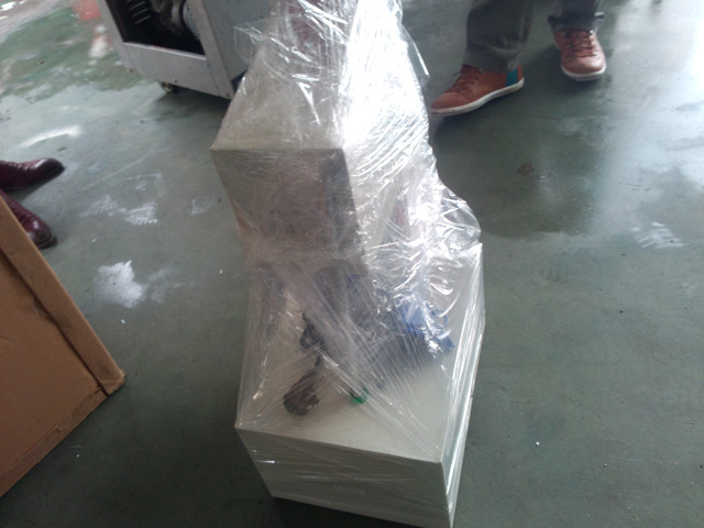 shrinkable film packing of YX-1035 bench top manual vial crm