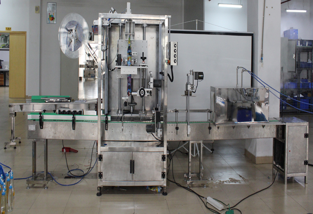 Basic parameter for shrink labeling machine with steam tunne