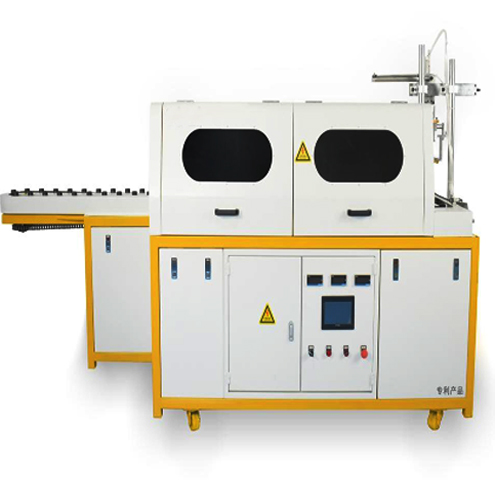 Fully automatic assembly making machine for LED light bulb