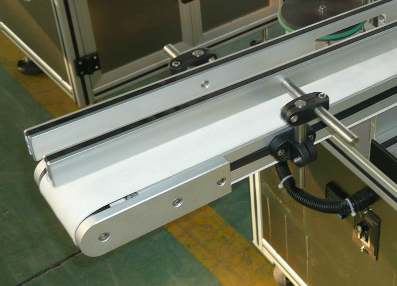 Height and width adjustable labeller conveyor.jpg