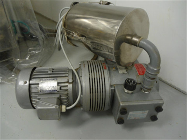 air compressor used on semi automatic capsule filling machin
