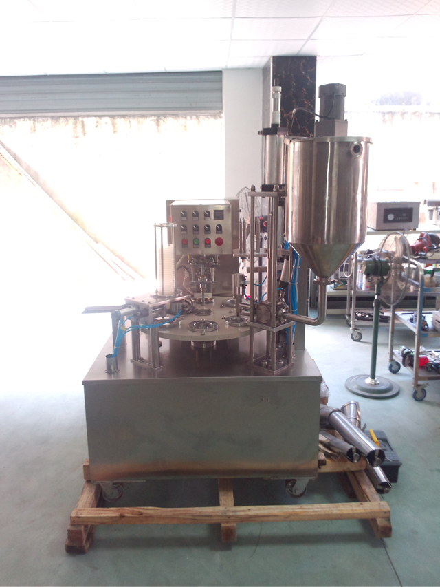 Rotary cup filling sealing machines cream juice butter jelly round cup filler and sealer equipment 